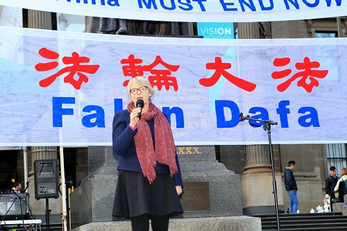 图2：维州绿党联邦参议员莱斯（Janet Rice）女士。