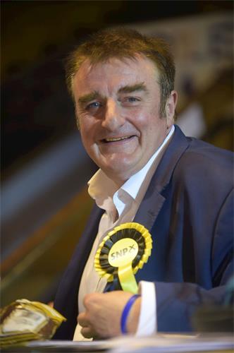 '图6：英国国会议员谢帕德（Tommy Sheppard）。'