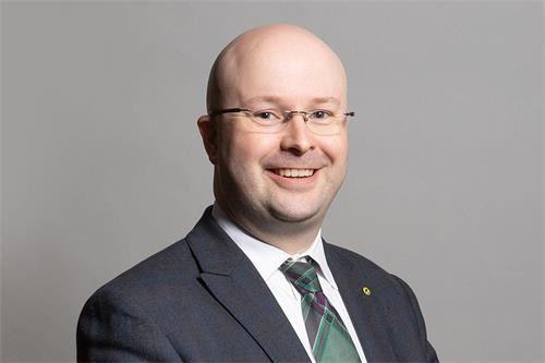 '图1：帕特里克·格雷迪议员（Patrick Grady MP）（英国议会官方网站）'